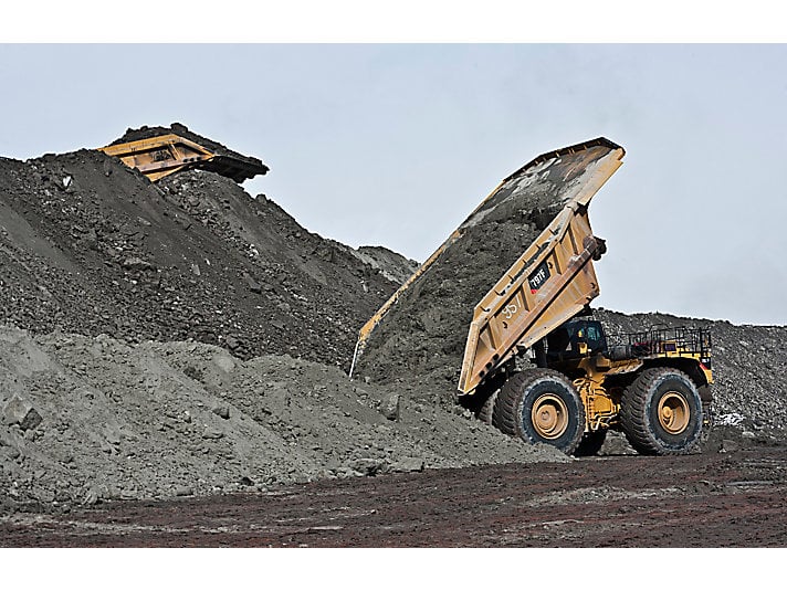 Fiche Technique Dumper Caterpillar 797F : La Puissance à l'État Pur