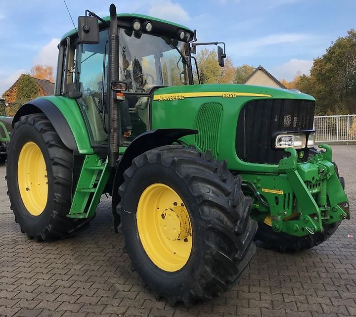 John Deere 6920 S Premium Fiches techniques & données techniques (2001 ...